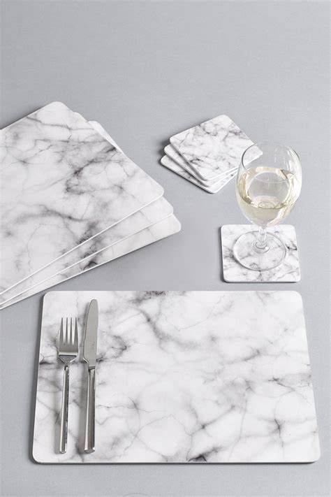 white placemats and coasters